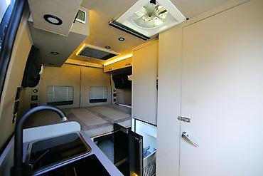 Автобусы и маршрутки: Автобус, Mercedes-Benz, 2021 г., 3 л — 7