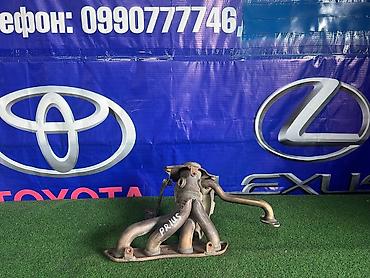 глушитель приус: Коллектор Toyota 2013 г., Б/у, Оригинал, Япония — 1