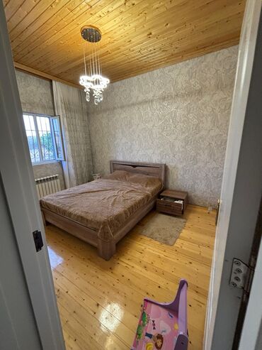 Həyət evləri və villaların satışı: Həyətyanı mənzil – daş hasarla əhatələnmiş həyət və dəmir darvaza — 11