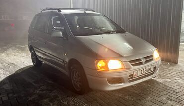 Mitsubishi: Mitsubishi Space Star: 2001 г., 1.6 л, Механика, Бензин, Универсал — 8