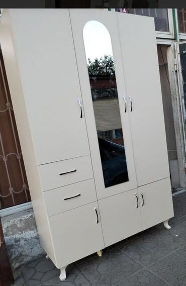 Dolablar: Yeni, Açılan, 3 qapılı Düz dolab, Dolab-asılqan, Türkiyə -da lalafo.az — 25 Dolablar: Yeni, Açılan, 3 qapılı Düz dolab, Dolab-asılqan, Türkiyə — 25