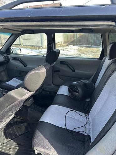 Volkswagen: Volkswagen Passat Variant: 1991 г., 2 л, Механика, Бензин, Универсал — 9