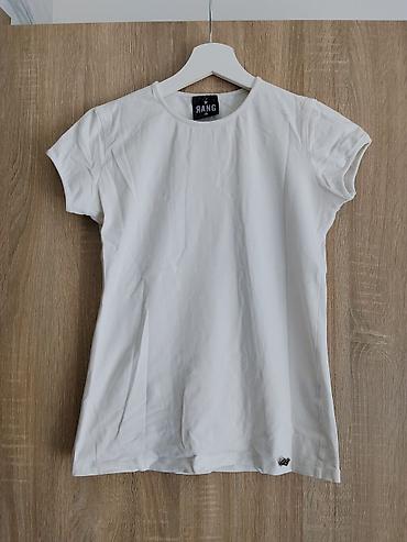 zara basic sako: Ženska kolekcija majica i bluza – set od 4 komada, bela i crna paleta — 2