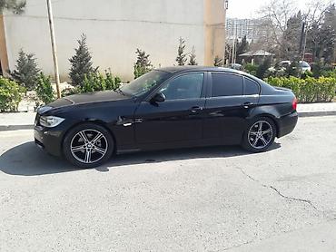 e90 aksesuar: BMW 3 Series (E90) sedan – qara rəng, 4 qapı, arxa ötürücülü. Texniki — 4