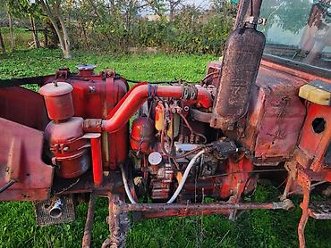 yer sumlayan traktor: Kənd təsərrüfatı üçün universal təkərli traktor - Tip: Kiçik/orta — 2