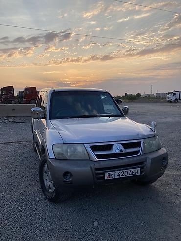 фендера: Mitsubishi Pajero: 2003 г., 3 л, Автомат, Газ, Внедорожник — 1