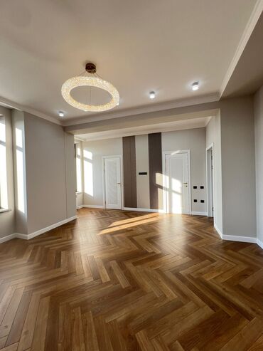 Продажа домов: Дом, 320 м², 6 комнат, Агентство недвижимости, Дизайнерский ремонт — 16