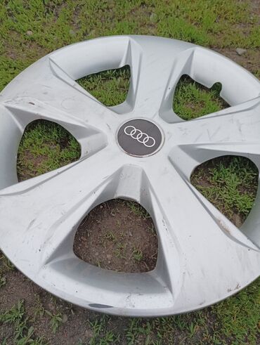 mashina audi r8: ПРОДАЮ
КОЛПАК
1шт