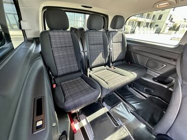 Mercedes-Benz: Mercedes-Benz V 220: 2.2 l | 2016 il Van/Minivan — 15