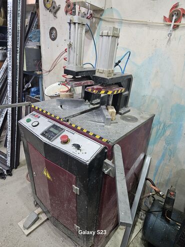 PVC dəzgahları: PVC KAYNAK MAKINALARI