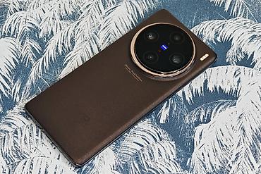kan: Vivo X100 Ultra, Б/у, 256 ГБ, цвет - Черный, 2 SIM, eSIM — 2