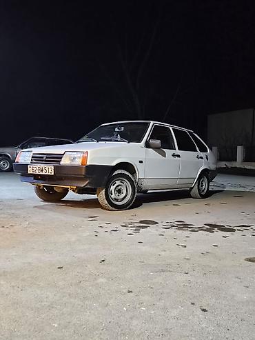 ravon r4 lizing: VAZ (LADA) 2109: 1.6 l | 1990 il Hetçbek — 1