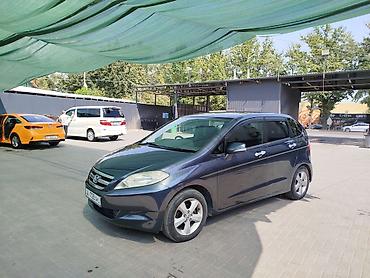 su 7: Honda Edix: 2005 г., 1.7 л, Автомат, Бензин, Хэтчбэк — 3