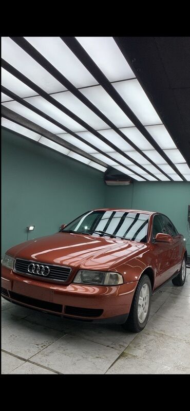 Audi: Audi A4: 1995 г., 1.6 л, Автомат, Бензин, Седан