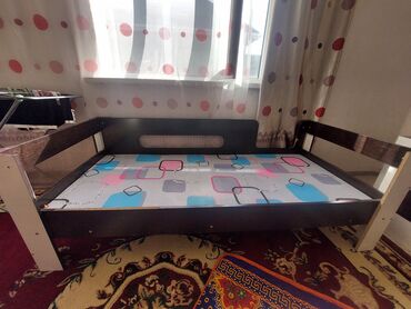 кровать односпальная с матрасом: Кровать-тахта с бортиками - Компактная односпальная модель с at lalafo.kg кровать односпальная с матрасом: Кровать-тахта с бортиками - Компактная односпальная модель с