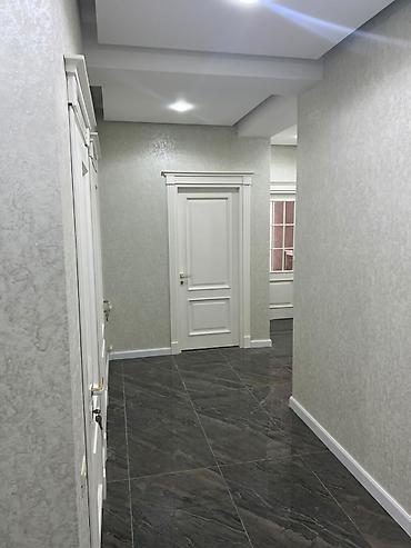 memar: 3 otaqlı, Yeni tikili, 105 kv. m — 6