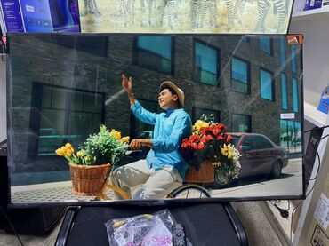 Телевизоры: Телевизор TCL 43V6C Ultra HD (4K) LED-телевизор 43" TCL 43V6C — 19