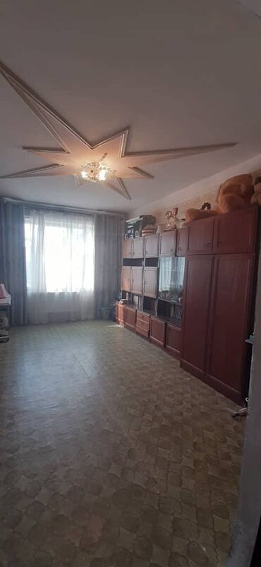 Продажа квартир: 4 комнаты, 70 м², 4 этаж — 13