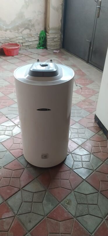 Aristonlar: Ariston 100 l, Yeni, Ünvandan götürmə