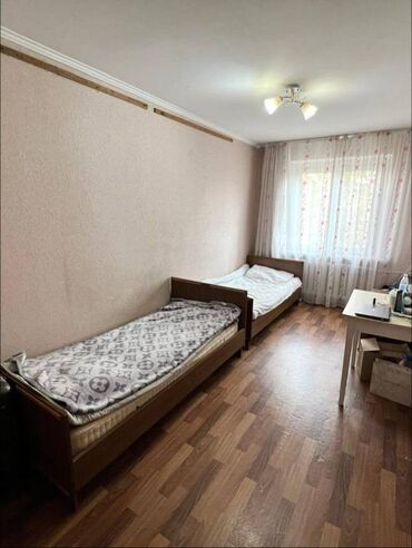 дом на бишкек: 3 комнаты, 58 м², 104 серия, 5 этаж, Косметический ремонт