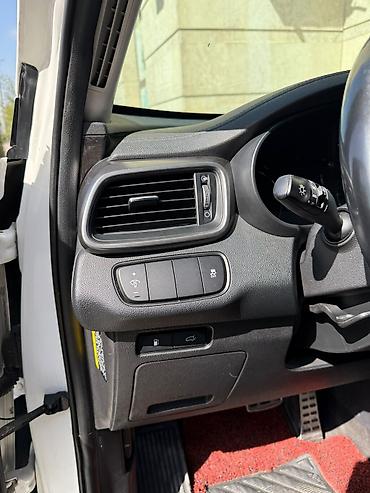 41 5: Kia Sorento: 2017 г., 2 л, Автомат, Дизель, Кроссовер — 6
