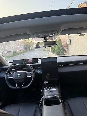 Voyah: Voyah 1.5 l 2025 il 38500 km — 5