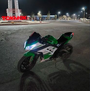китайский мотоцикл 250 кубов: Спортбайк CFMoto, 250 куб. см, Бензин, Взрослый, Б/у