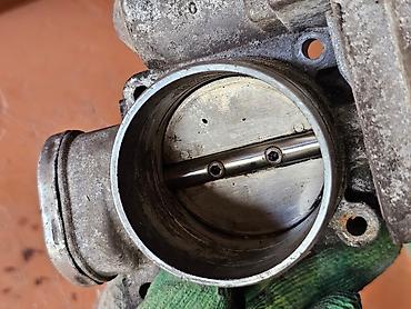 Дроссельные заслонки: Дроссельная заслонка Mercedes-Benz 2000 г., Б/у, Оригинал, Германия — 10