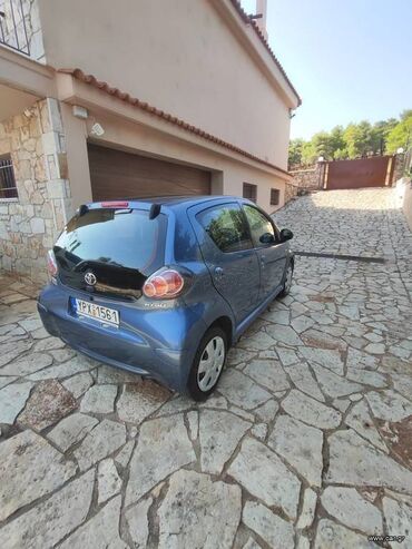 Toyota: Toyota Aygo: 1 l. | 2009 έ. Χάτσμπακ — 6