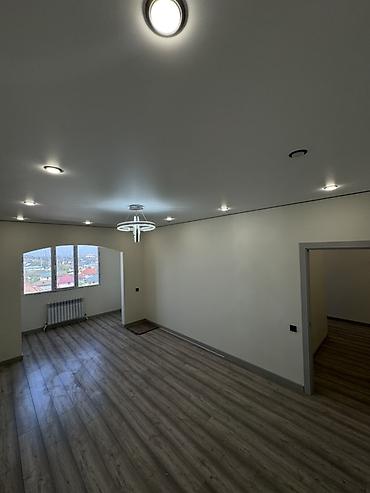 жилье в киргизии: 3 комнаты, 90 м², Киргизия 1 8 этаж, Свежий ремонт — 6