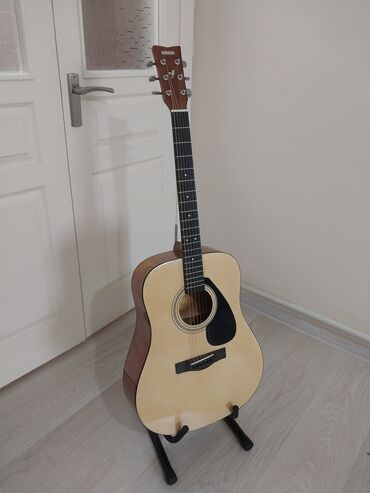 дом торговли бишкек: "YAMAHA F310 " Срочно продаётся акустическая гитара 41 размер от фирмы