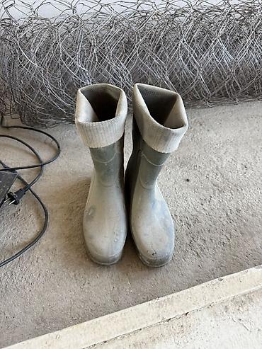 Другие строительные материалы: Продается остатки строй материалы рейки,шланги,рабица 15м,сеткадверь — 30