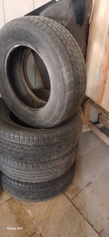 tekerlerin satisi: İşlənmiş Şin Dunlop 265 / 65 / R 17 lalafo.az -da tekerlerin satisi: İşlənmiş Şin Dunlop 265 / 65 / R 17