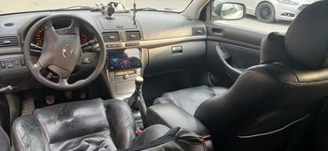 Toyota: Toyota Avensis: 2 l | 2007 il — 19