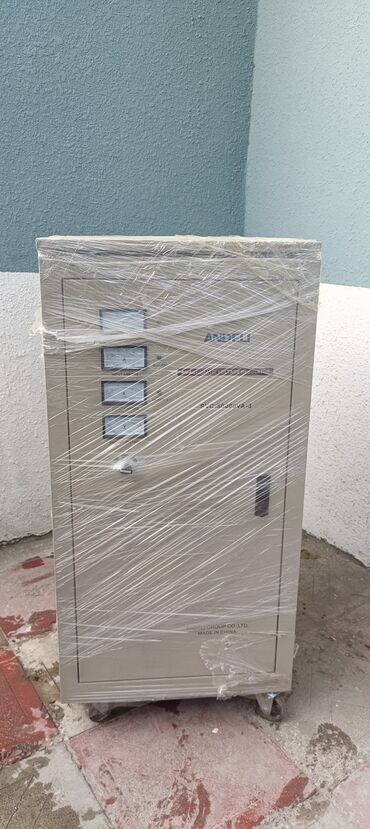 Лампочки: Məhsul: ANDELI SVC-50000VA-3 avtomatik gərginlik stabilizatoru