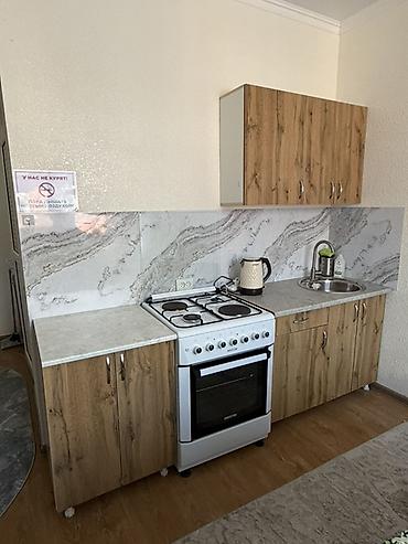 Кухонные гарнитуры: Б/У Кухонный гарнитур Рпзмеры: -верхний блок длина 1,15-70-30 — 1