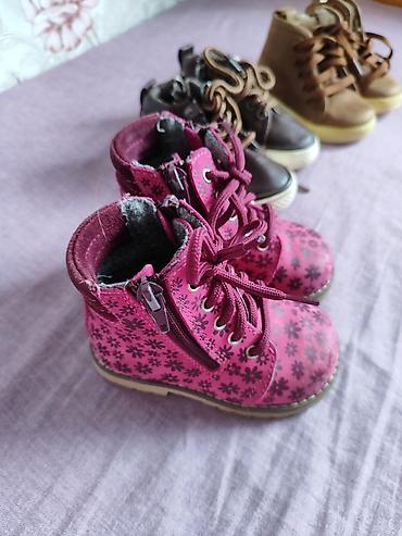 Детская обувь: Вся обувь в прекрасном состоянии,фирменные. Розовые Деми,внутри — 2