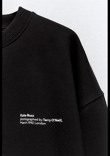 nike tech fleese: Свитшот черный с принтом Kate Moss - Цвет: черный - Крой: свободный — 3