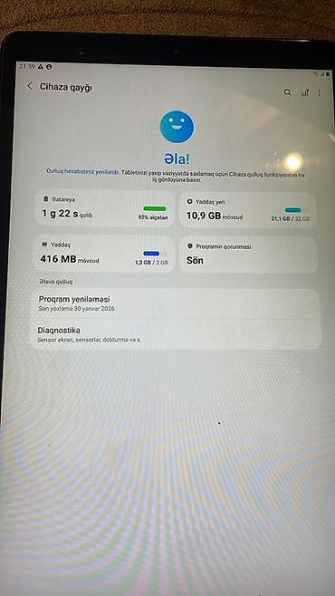 Digər planşetlər: Qızılı rəngdə planşet Xüsusiyyətlər: - İncə və yüngül alüminium — 7