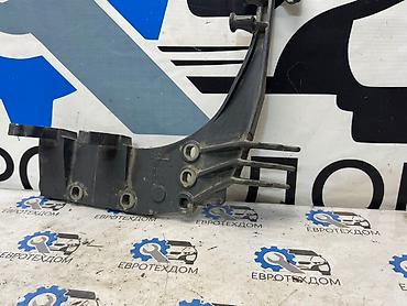 Другие детали кузова: Кронштейн подножки прав. Daf XF 460 2015 Контрактный из Германии, в — 4