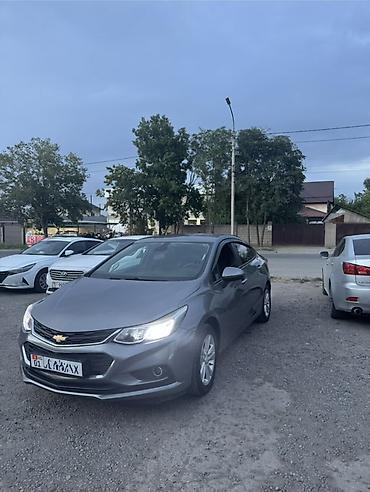 spark 2016: Chevrolet Cruze: 2017 г., 1.4 л, Автомат, Бензин, Седан — 1