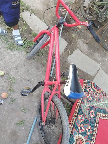 BMX велосипеды: Черный велик 9500
красный 12000 — 3