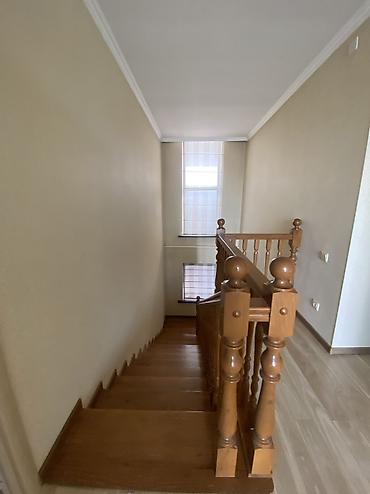 Долгосрочная аренда домов: 200 м², 6 комнат — 10