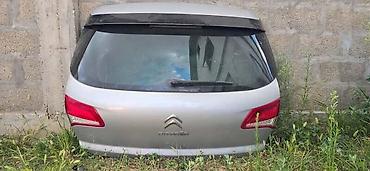 tabla u autu: GEPEK VRATA ZA CITROEN C4 OD 2010. DO 2018. GOD. | Gepek vrata — 1