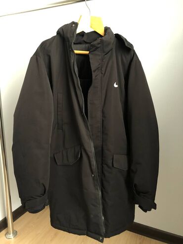 дутая зимняя куртка: Куртка XL (EU 42), цвет - Черный