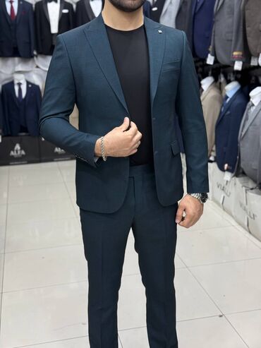 Kostyumlar: Kişi dəst kostyum Şık və modern seçimlər 😎 Mağaza var. Nağd və — 34