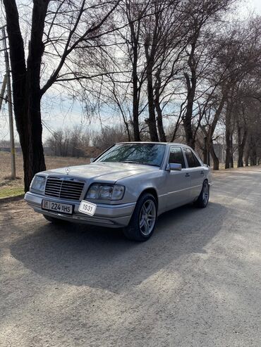 задний бампер ешка: Mercedes-Benz W124: 1995 г., 2.2 л, Механика, Бензин, Седан