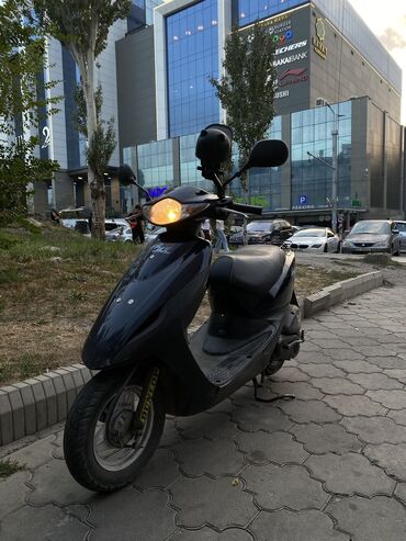 запчасти на скутеры: Скутер Honda, 50 куб. см, Бензин, Колдонулган