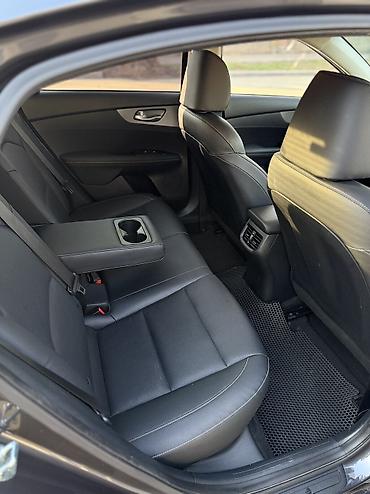 Kia: Kia K3: 2019 г., 1.6 л, Вариатор, Бензин, Седан at lalafo.kg — 10 Kia: Kia K3: 2019 г., 1.6 л, Вариатор, Бензин, Седан — 10