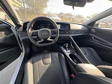 Транспорт: Hyundai Elantra: 2021 г., 1.5 л, Автомат, Бензин, Седан — 10